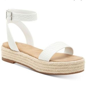 INC Womens Valetta White Faux Leather Snake Print Platform Sandals Shoes size 5